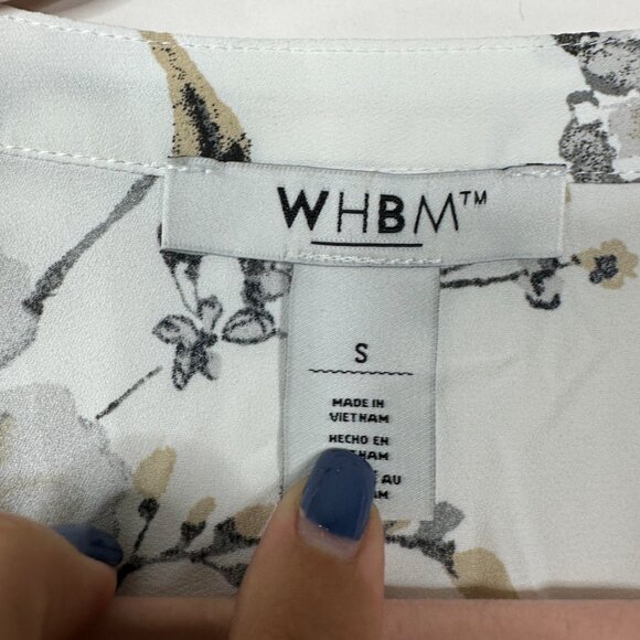 2/$30 White House Black Market Floral Print V-Neck Blouse Small #A0397 - Picture 6 of 9